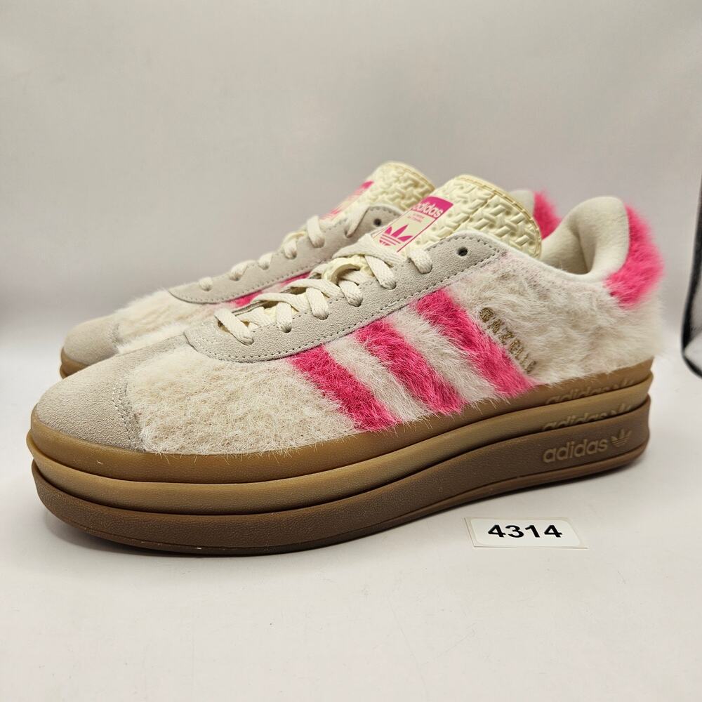ADIDAS ORIGINALS WOMEN'S 9 GAZELLE BOLD CREAM WHITE PINK FUR PLATFORM JS3908